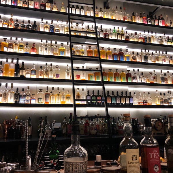 Photos at Fine Spirits by La Maison du Whisky - Singapore River - 24 tips  from 521 visitors