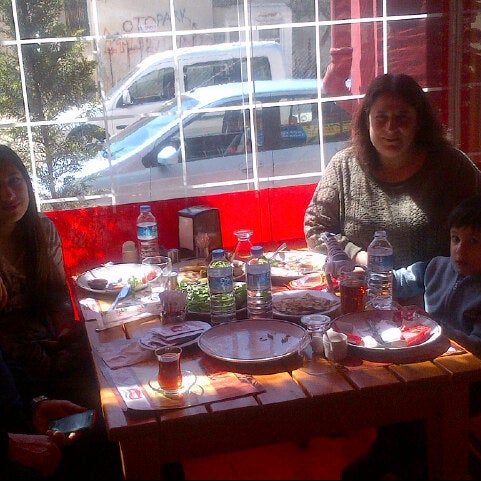 Photo taken at İncesu Mangal Evi by Efe on 3/17/2013