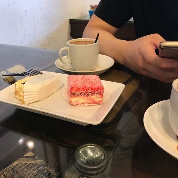 11/12/2017 tarihinde Plearn P.ziyaretçi tarafından Dong Po Colonial Cafe | 東坡茶室'de çekilen fotoğraf