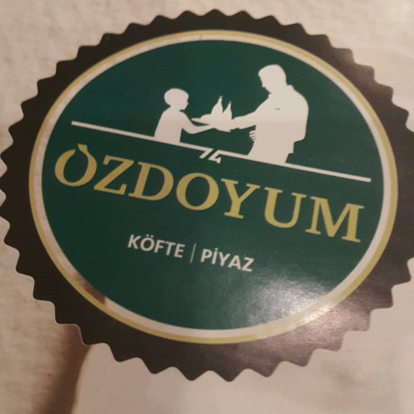 Снимок сделан в Özdoyum Restaurant пользователем Ekrem S. 11/2/2016