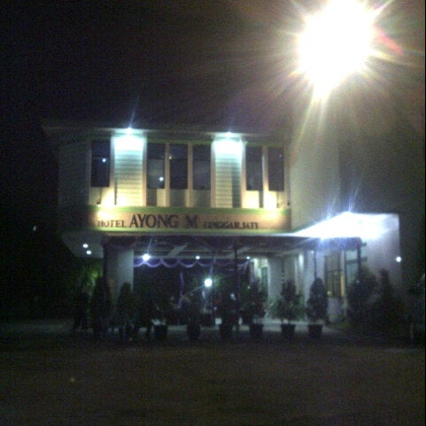Hotel Ayong Hotel<script async src=