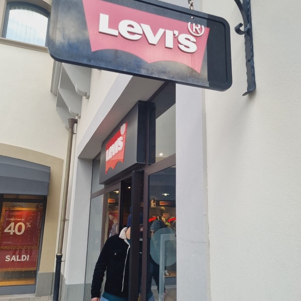 Saldi levis hot sale