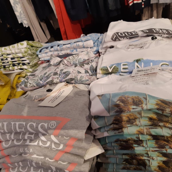 guess factory outlet return policy