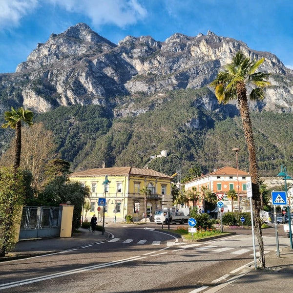 Foto diambil di Riva del Garda oleh Giorgio M. pada 2/7/2022