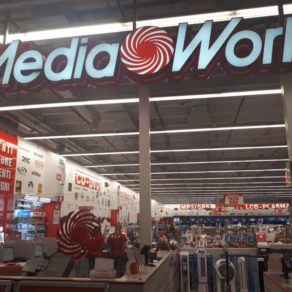 Media world. Media world italy. Mediaworld. Media world italy. Mediaworld.