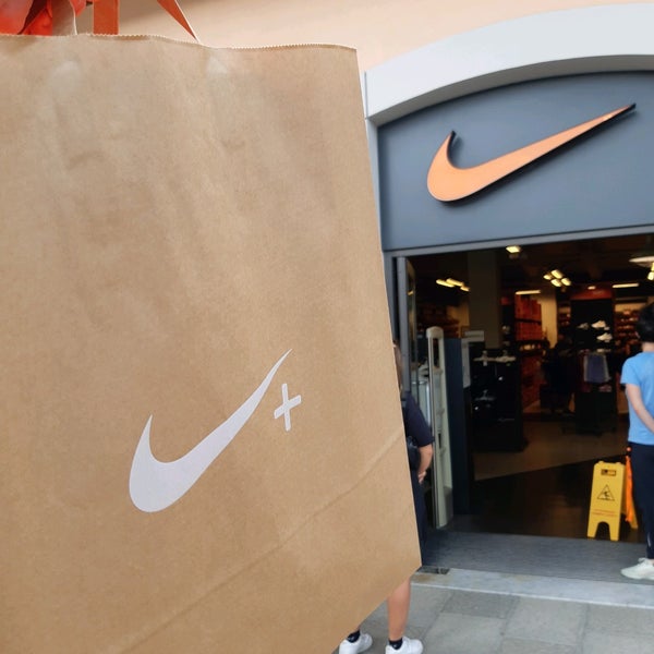 shopping nike