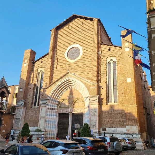 Photos At Basilica Di Sant Anastasia Church In Verona