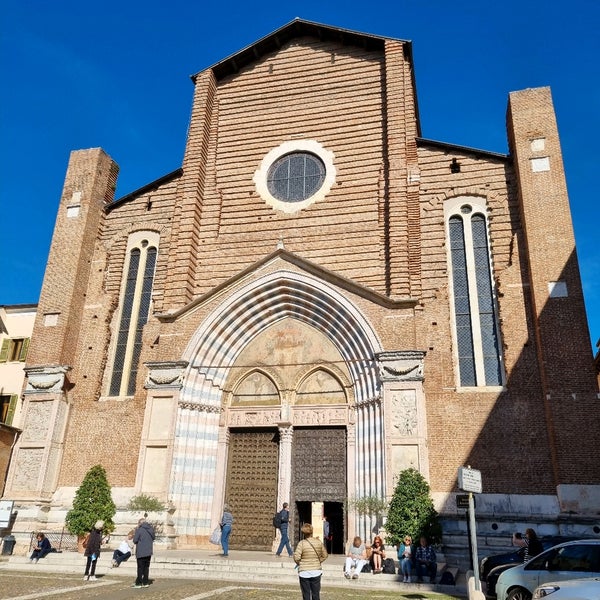 Photos At Basilica Di Sant Anastasia Church In Verona