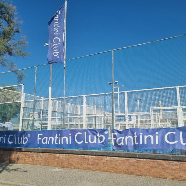 10/9/2023 tarihinde Giorgio M.ziyaretçi tarafından Fantini Club'de çekilen fotoğraf