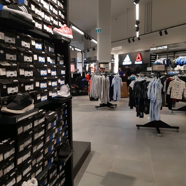 Adidas Factory Outlets - Sporting Goods Shop in Castel Guelfo di Bologna