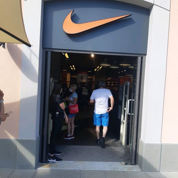 Nike top barberino outlet