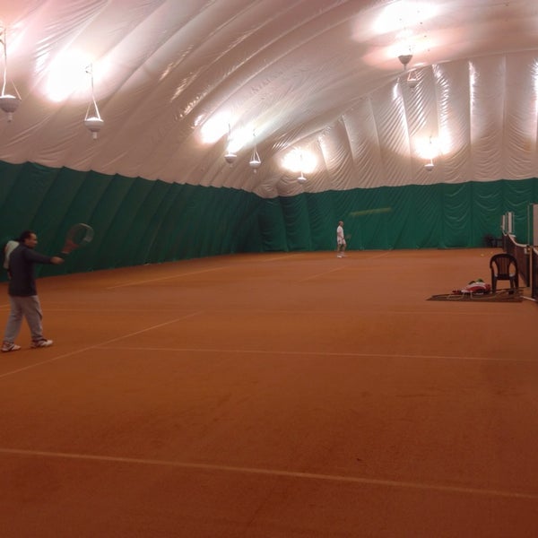 Photo taken at The Wimbledon Club by Takeshi I. on 2/15/2014
