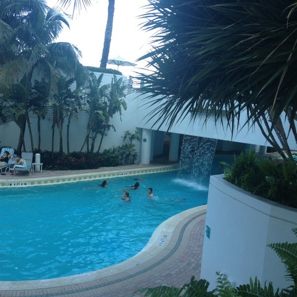 Photo taken at Pool at the Diplomat Beach Resort Hollywood, Curio Collection by Hilton by Keishla G. on 5/25/2013
