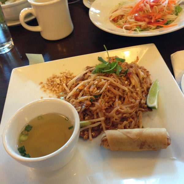 Photo taken at Aloy Thai Cuisine by Karen W. on 12/26/2012