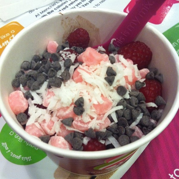 Photo taken at Menchie&#39;s by Catherine S. on 1/11/2014