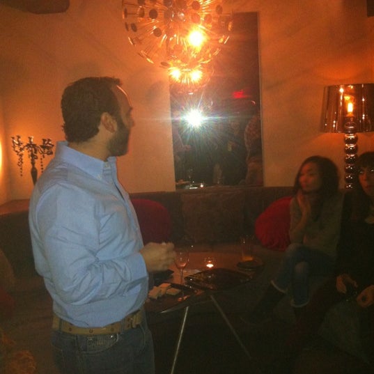 12/20/2012にEstefania V.がLolita Lounge&amp;Barで撮った写真