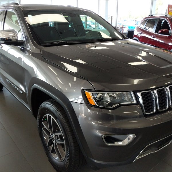 Palmen Dodge Chrysler Jeep of Racine Car Dealership in Mount Pleasant