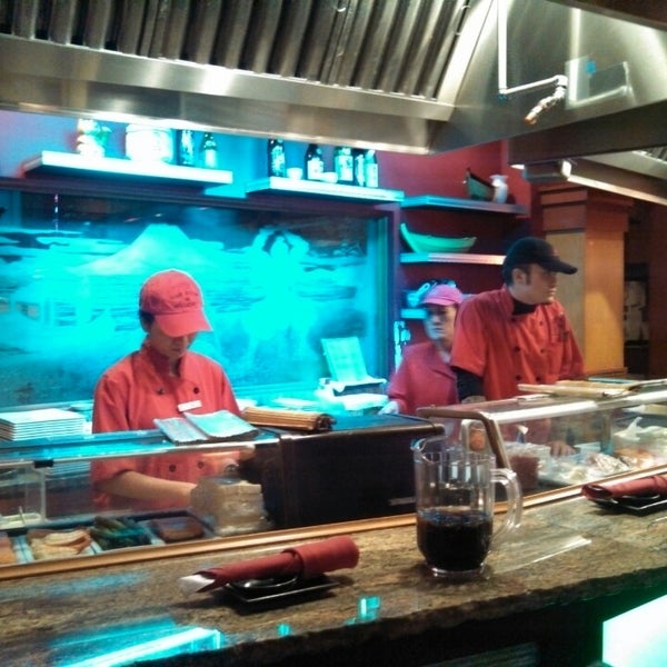 9/19/2013 tarihinde Gary M.ziyaretçi tarafından Musashi&#39;s Japanese Steakhouse'de çekilen fotoğraf