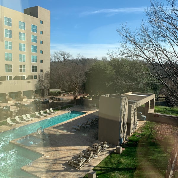 Photo taken at Dallas/Fort Worth Marriott Solana by Yvonne T. on 1/18/2019