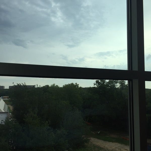 Photo taken at Dallas/Fort Worth Marriott Solana by Yvonne T. on 8/17/2018