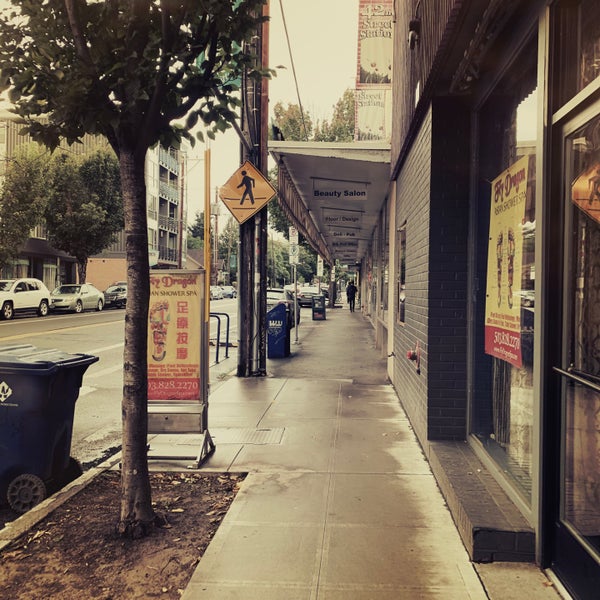 Hollywood District Portland, OR