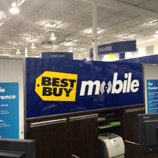 Photos at Best Buy Northwest Edmonton Edmonton, AB