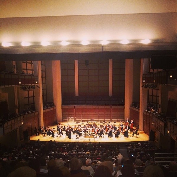 1/11/2014에 Erik L.님이 Meymandi Concert Hall에서 찍은 사진