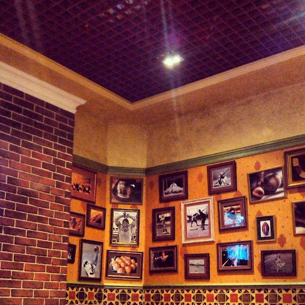 Спорт бар нижний новгород. Спорт бар Пискунова 40. Спорт бар Нижний Новгород Пискунова. Пискунова 40/3 Нижний Новгород. Рок бар Нижний Новгород.