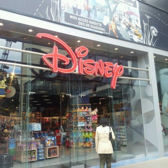 Disney Store (Ahora - El Parc i Llacuna del Poblenou - Cataluña