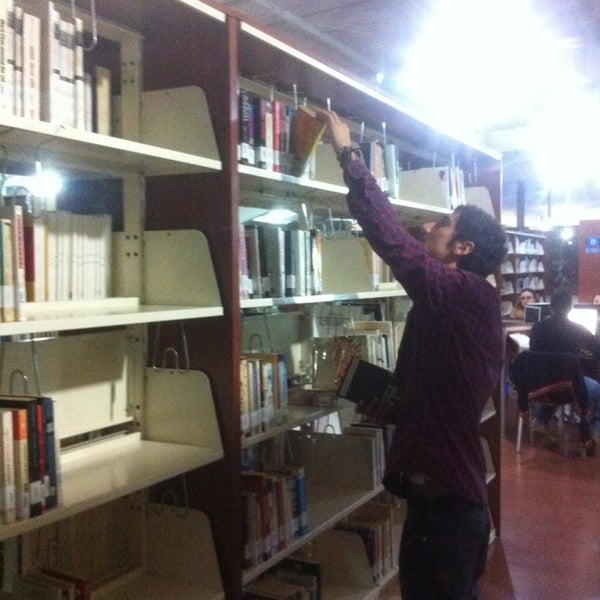 photos at arel universitesi sefakoy kutuphane college bookstore in kemalpasa