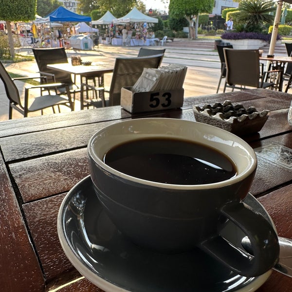 Photo taken at Robert&#39;s Coffee by Çağdaş M. on 10/10/2023