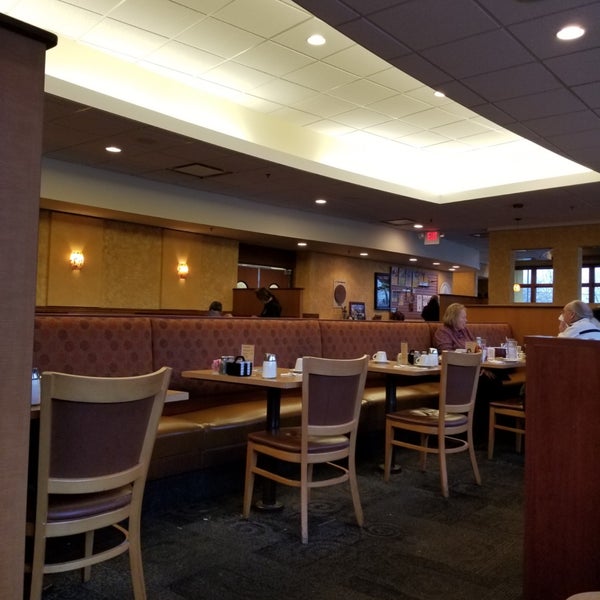 Golden Nugget Pancake House Breakfast Spot in Dayton