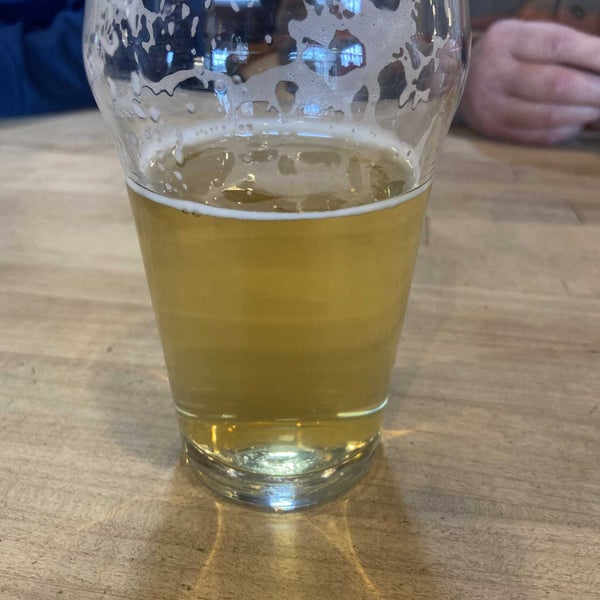 Photo taken at Short&#39;s Brewing Company by Joe N. on 1/26/2023