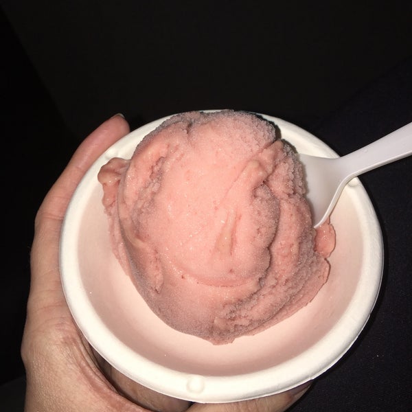 3/29/2018にJocelyn G.がJeni&#39;s Splendid Ice Creamsで撮った写真