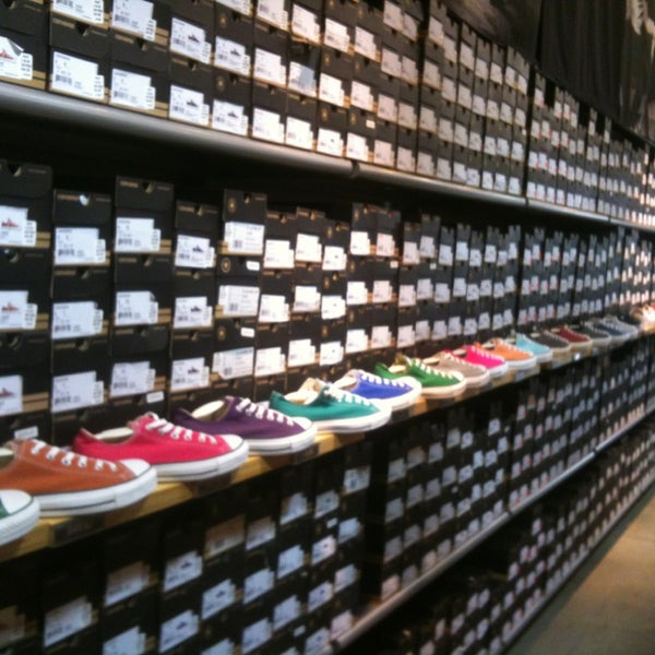 converse factory store