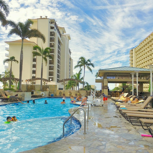 2/26/2017にNagoshi N.がEmbassy Suites by Hilton Waikiki Beach Walkで撮った写真