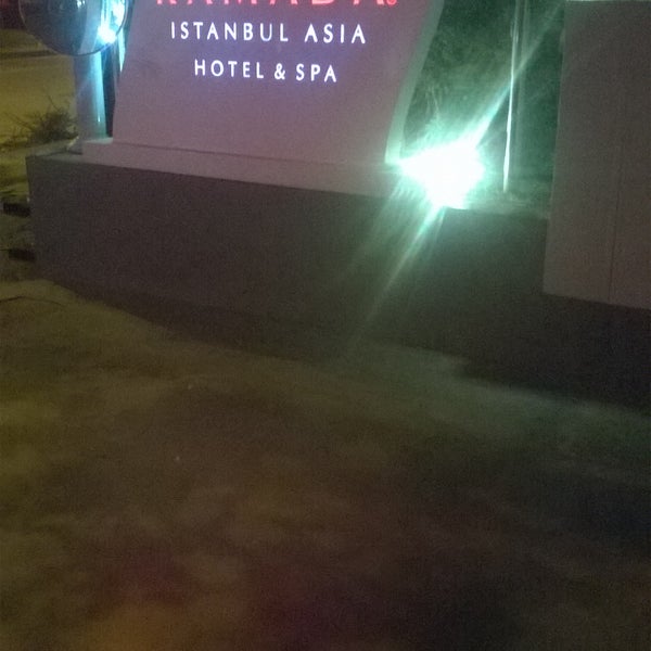 5/16/2017에 Yunus Ç.님이 Ramada Istanbul Asia에서 찍은 사진