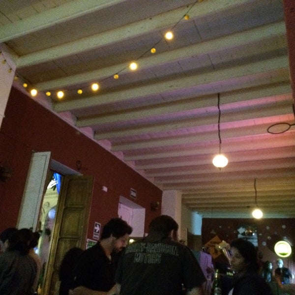 6/13/2015にKelly S.がVictoria Barで撮った写真