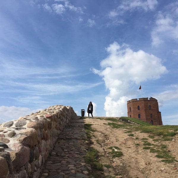 9/7/2015 tarihinde Michaelziyaretçi tarafından Gedimino Pilies Bokštas | Gediminas’ Tower of the Upper Castle'de çekilen fotoğraf