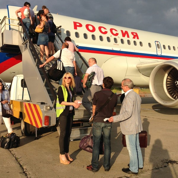 Билет ржд москва краснодар. Поезд краснодар санкт-петербург расписание. Краснодар питер карта. Краснодар санкт петербург сегодня. Расписание поездов ржд официальный сайт.