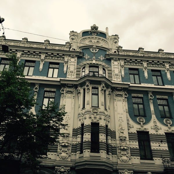 Das Foto wurde bei Art Nouveau Riga von Can A. am 6/30/2017 aufgenommen