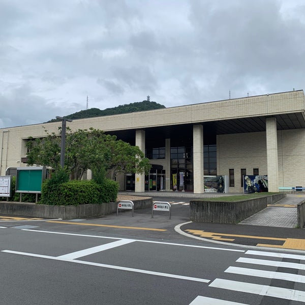 山口市小郡総合支所 73人の訪問者