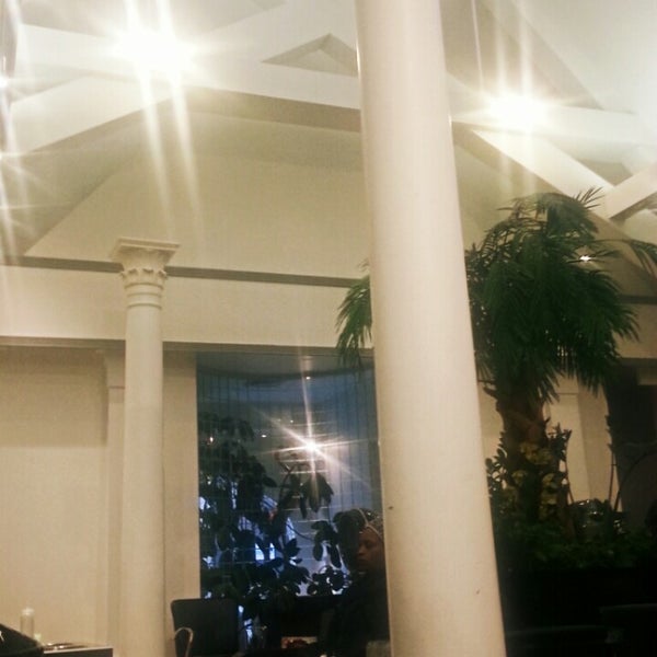 Van Cleef Hair Studio Near North Side Chicago, IL