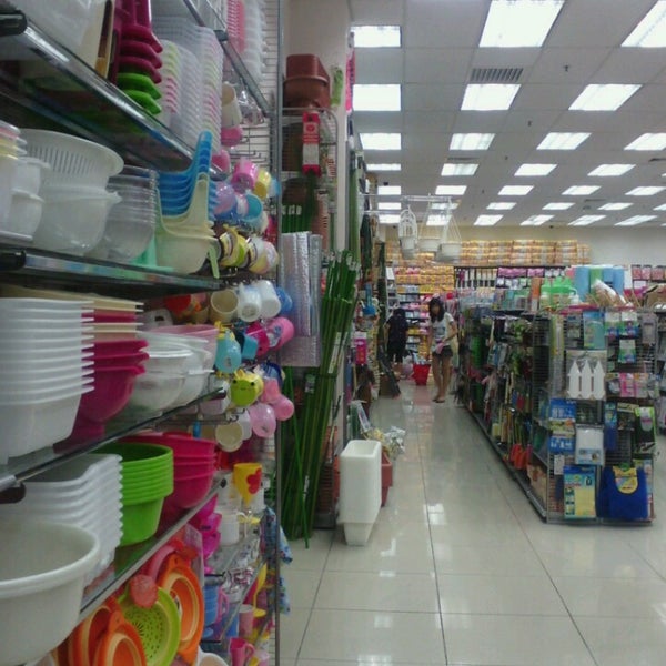 Daiso Puchong Batu Dua Belas Selangor