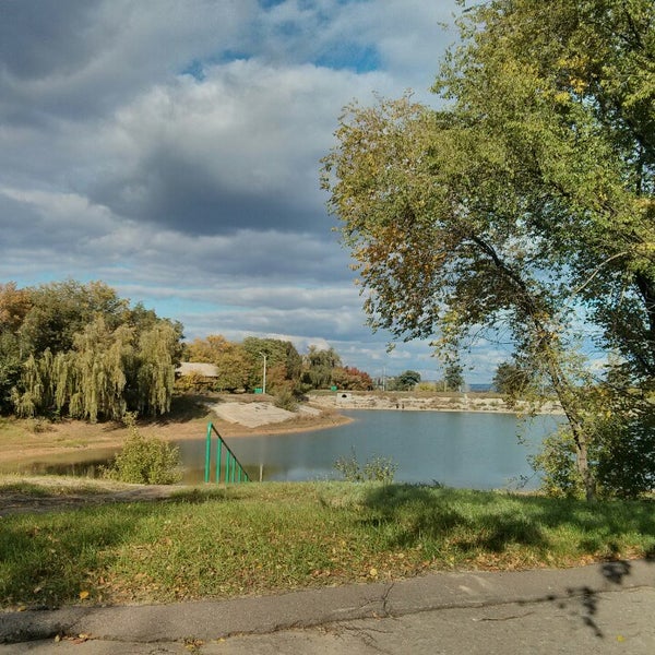 Парк в стаханове