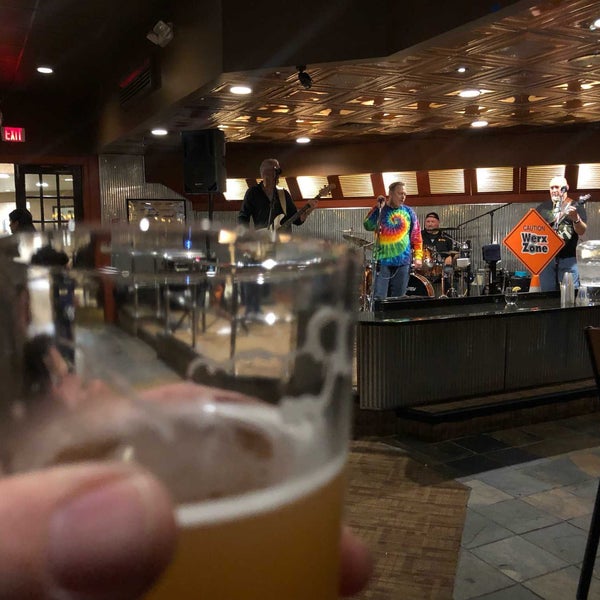 Fenderz Grill & Bar Hotel Bar