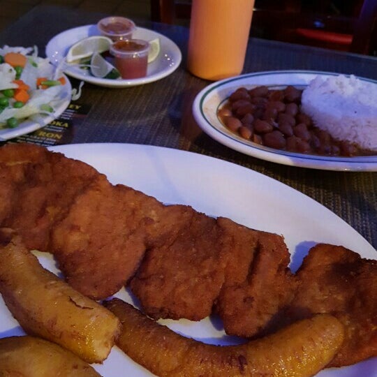 La Ruana Paisa Colombian Restaurant South American Restaurant