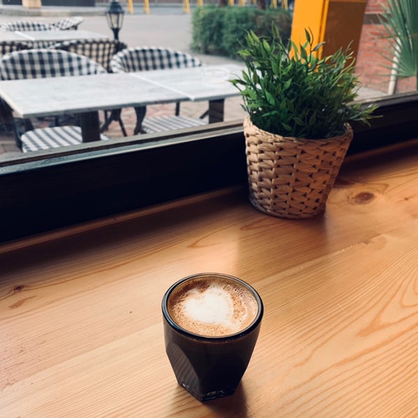 Foto diambil di Organico Speciality Coffee oleh Meshari ☕️ pada 4/8/2019