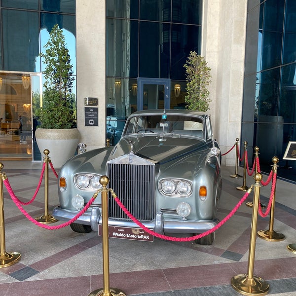 Foto scattata a Waldorf Astoria Ras Al Khaimah da Nestle C. il 11/9/2021