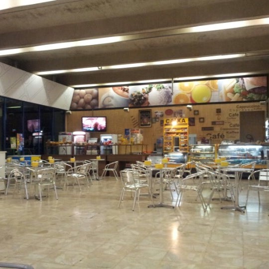 Терминале владивосток кафе. Кафе терминал ангарск. Аэропорт толмачево кафе. Аэропорт шереметьево терминал в кафе. Терминал в кафе.